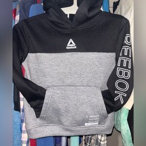 Child size 6  nwot Reebok hoodie